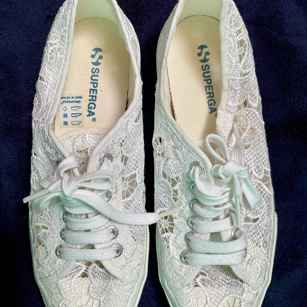 Superga Women's White Lace Sneakers - U.S. size 8, EU 39